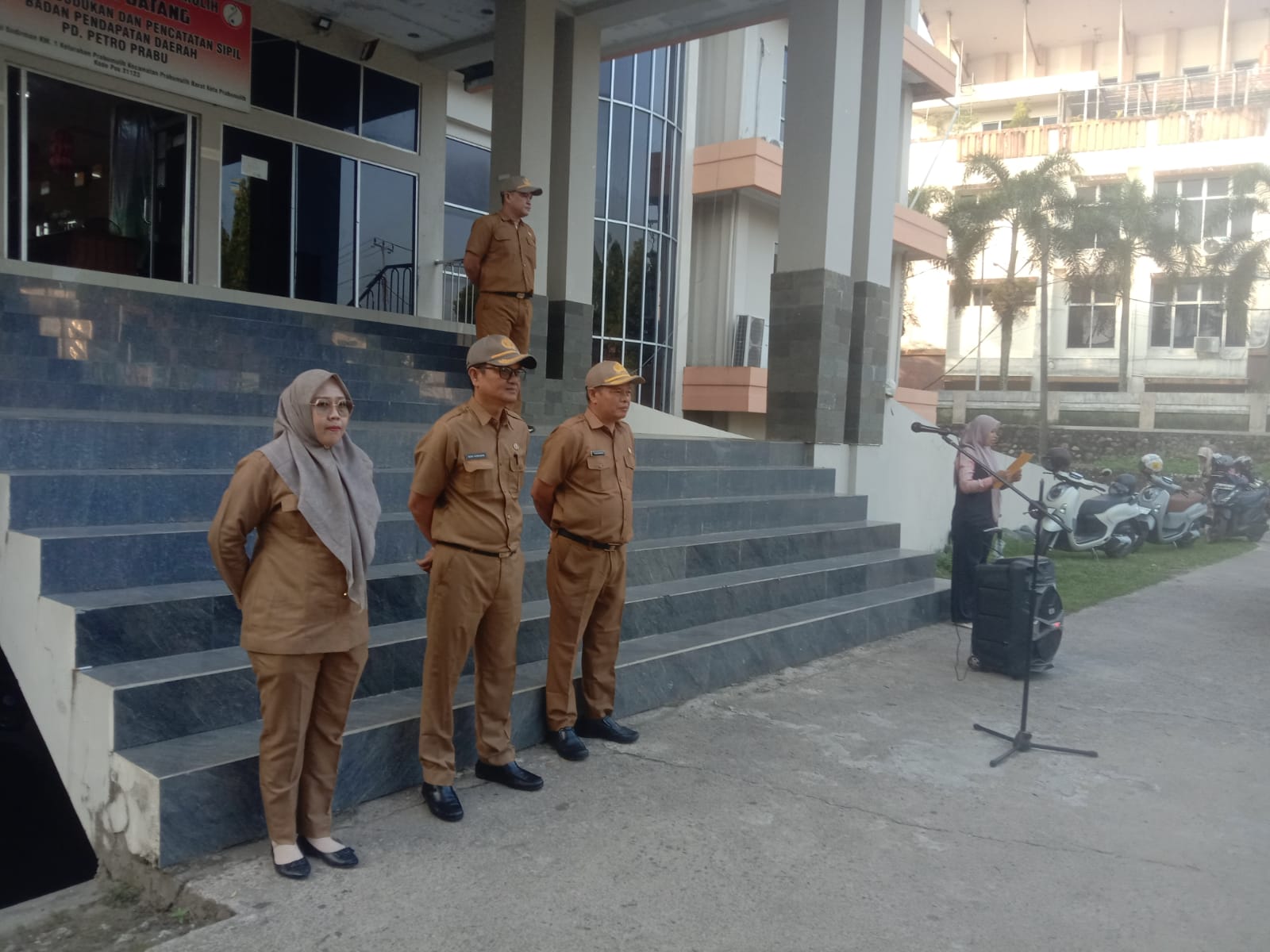 Kegiatan Rutin Apel Mingguan