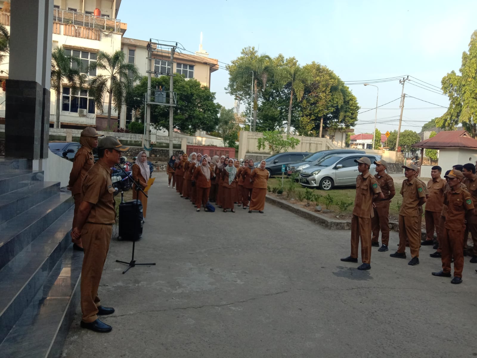 Kegiatan Apel Mingguan